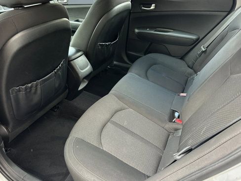 Used 2017 Kia Optima LX w/ Option Group 014 image 16
