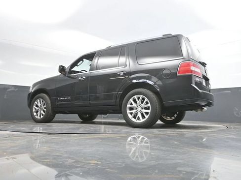 Used 2013 Lincoln Navigator 4WD w/ HD Trailer Tow Pkg image 49