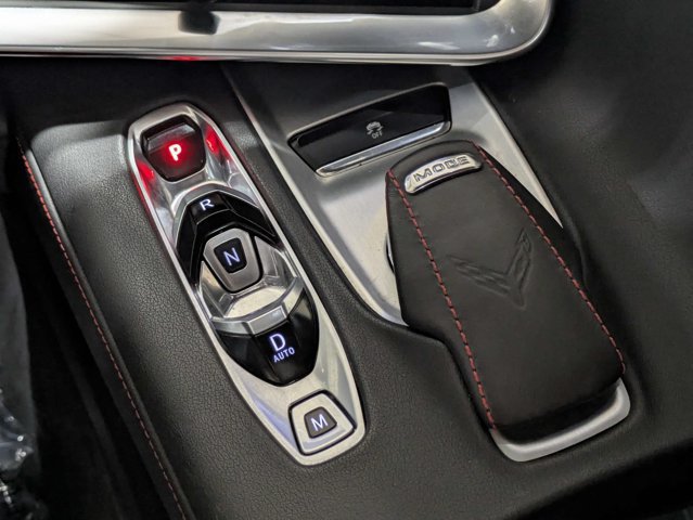 Used 2022 Chevrolet Corvette Stingray Coupe w/ 1LT RWD image 19