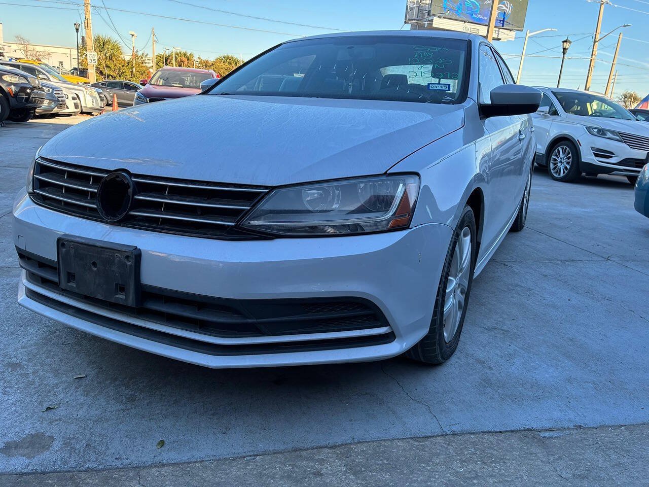 Used 2018 Volkswagen Jetta S FWD image 3