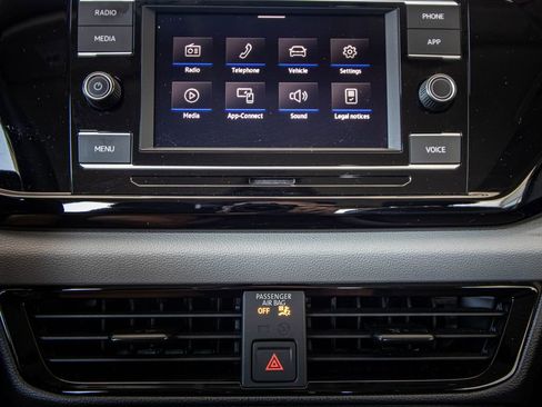 Used 2023 Volkswagen Taos S FWD image 38