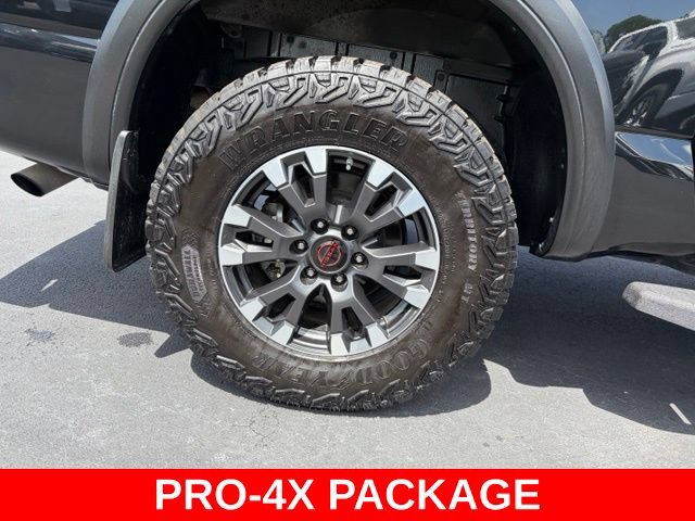 Used 2023 Nissan Titan PRO-4X w/ Pro-4x Convenience Package AWD/4WD image 7