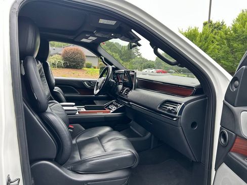Used 2020 Lincoln Navigator Reserve w/ Luxury Package AWD/4WD image 45