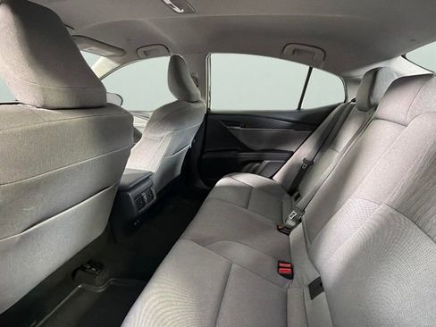 Used 2026 Toyota Camry LE w/ Convenience Package image 28