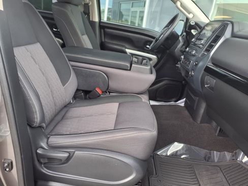 Certified 2024 Nissan Titan SV image 13