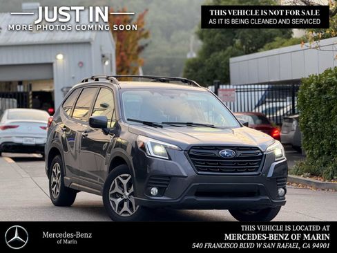 Used 2022 Subaru Forester Premium w/ Popular Package #1 image 1