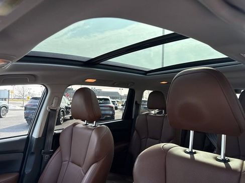 Used 2023 Subaru Ascent Touring image 17