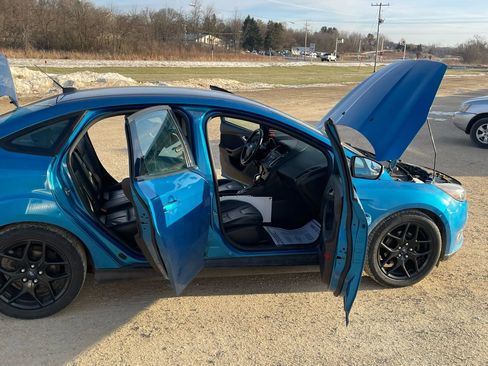 Used 2016 Ford Focus SE w/ Equipment Group 201A image 12