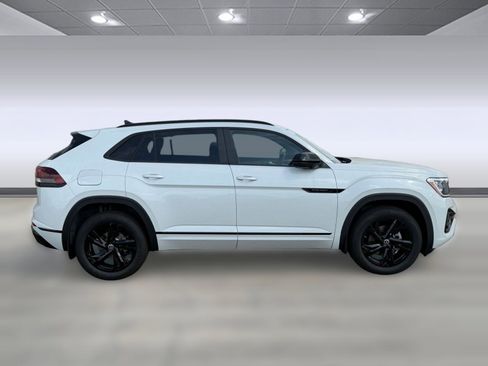 New 2026 Volkswagen Atlas Cross Sport SEL R-Line AWD/4WD image 8