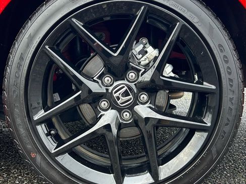 Used 2025 Honda Civic Sport image 26