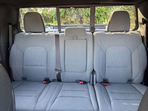 Used 2021 RAM 1500 Big Horn AWD/4WD image 13