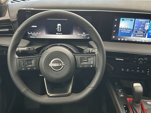 New 2026 Nissan Kicks SR w/ SR Premium Package AWD/4WD image 13