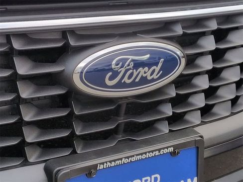 New 2025 Ford Escape Active w/ Cold Weather Package image 12