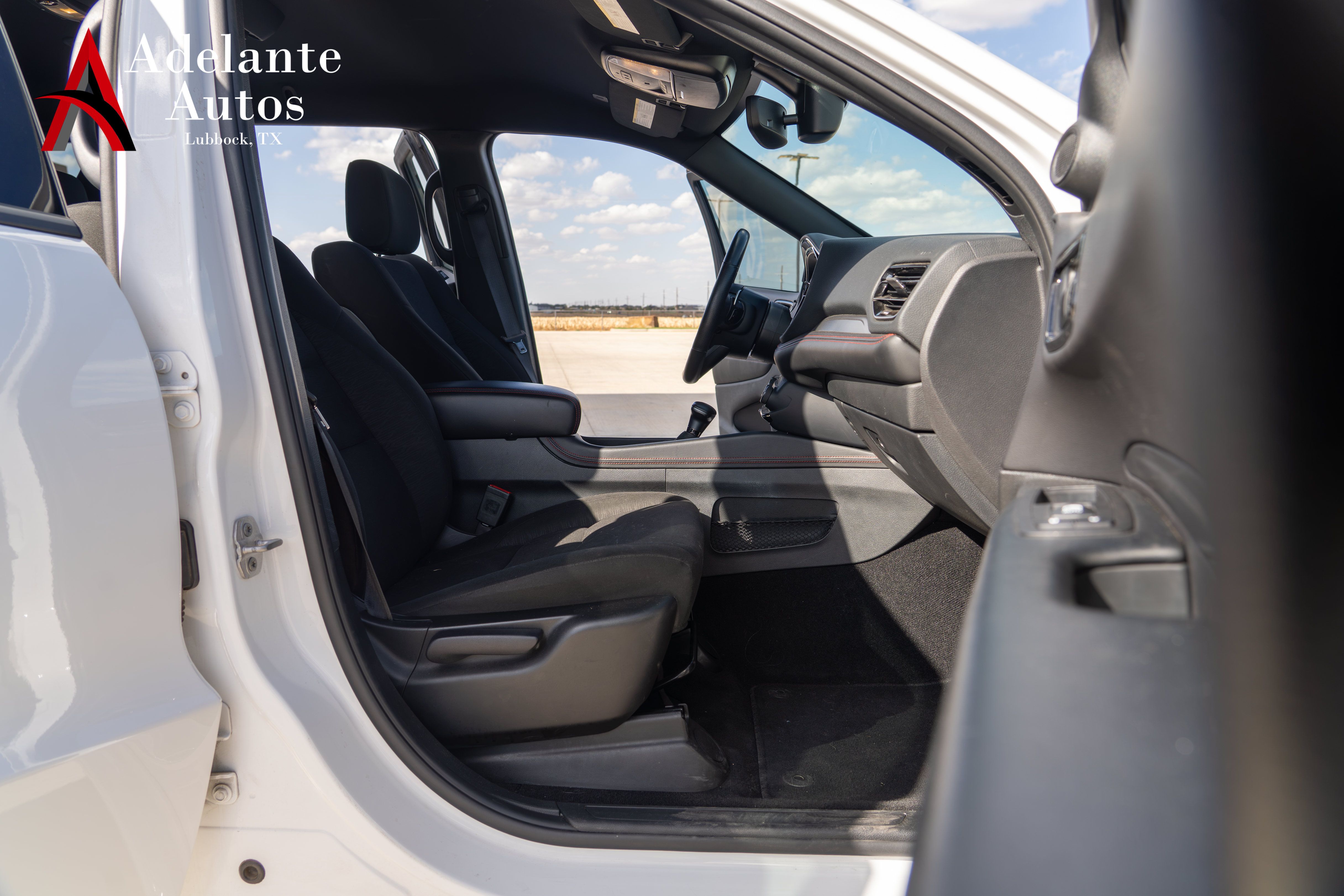 Used 2025 Dodge Durango GT AWD/4WD image 11