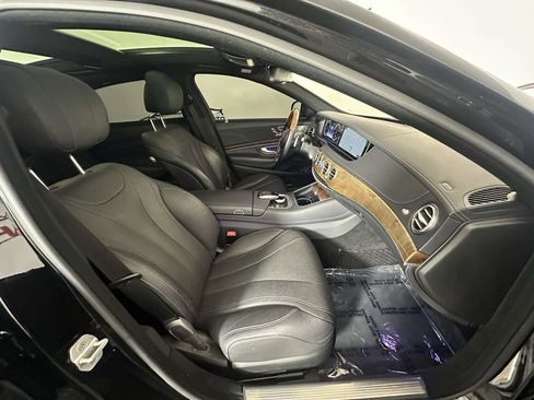 Used 2016 Mercedes-Benz S 550 4MATIC Sedan image 28