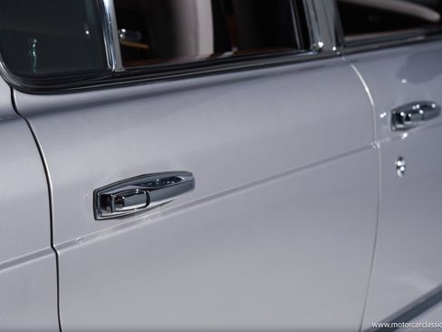 Used 2005 Bentley Arnage R image 20