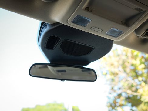 Used 2020 Ford Escape SE image 29