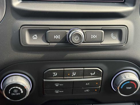 Used 2017 Chevrolet Silverado 1500 LT w/ All Star Edition AWD/4WD image 25