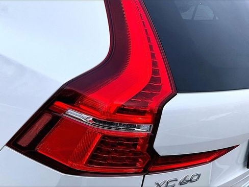 Certified 2023 Volvo XC60 B5 Plus w/ Protection Package Premier image 22