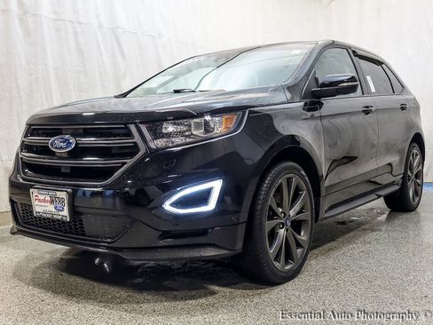 Used 2018 Ford Edge Sport w/ Equipment Group 401A image 2