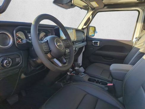 New 2026 Jeep Gladiator Sport image 2