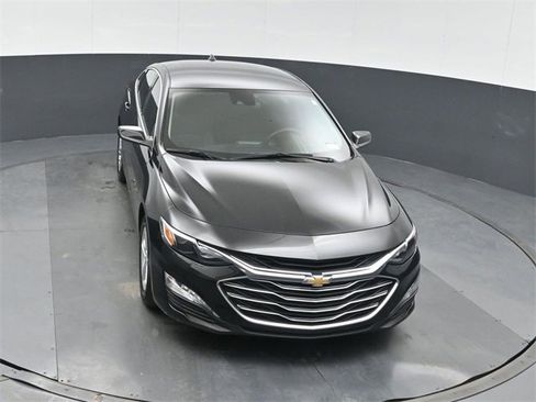 Used 2024 Chevrolet Malibu LT image 36