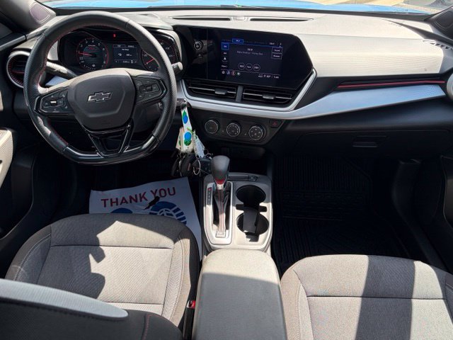 Used 2024 Chevrolet Trax RS FWD image 30