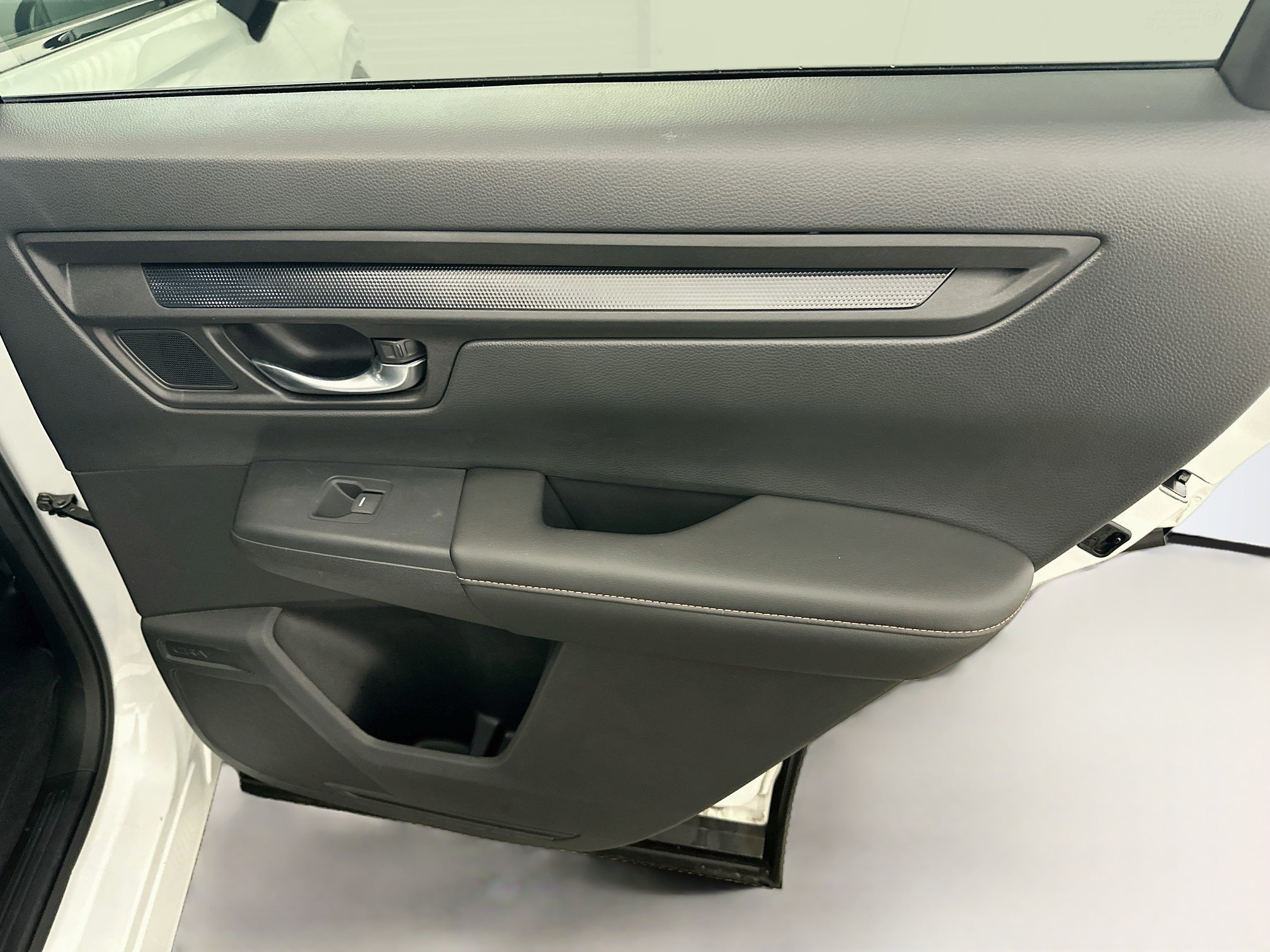 Used 2024 Honda CR-V Sport-L image 32