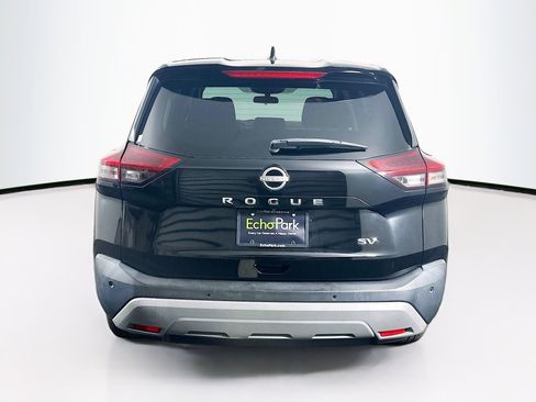 Used 2022 Nissan Rogue SV FWD image 7