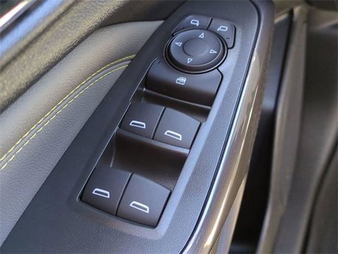 Used 2025 Chevrolet Trax ACTIV w/ Driver Confidence Package image 19