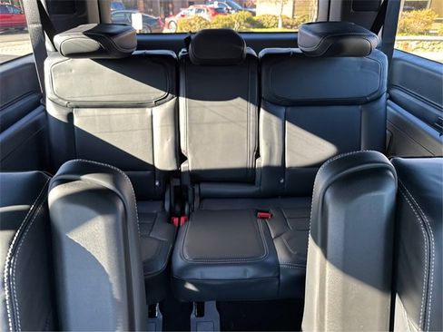 New 2025 Ford Expedition Max Platinum w/ Stealth Performance Package image 26