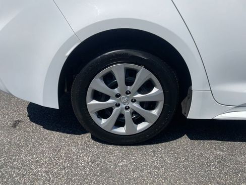 Used 2024 Toyota Corolla LE FWD image 27