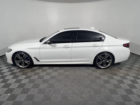 Used 2022 BMW M550i xDrive AWD/4WD image 2