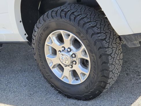 Used 2022 RAM 2500 Laramie image 7