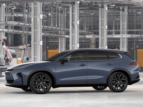 New 2026 Toyota Crown Signia AWD/4WD image 3