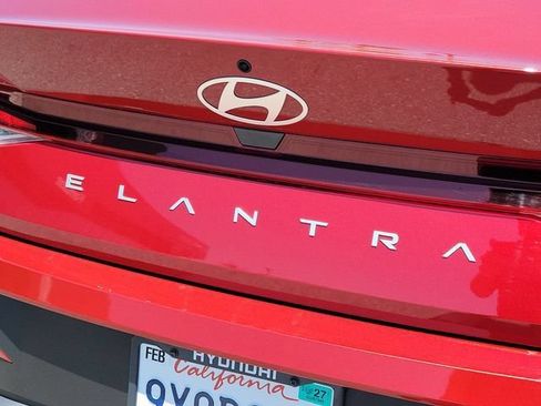 Certified 2026 Hyundai Elantra SE FWD image 26