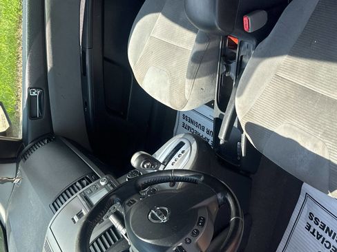 Used 2010 Nissan Sentra 2.0 SL image 2