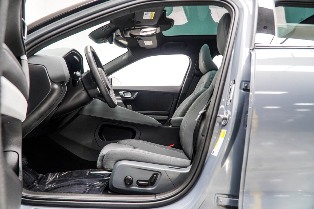 Used 2024 Polestar Polestar 2 AWD/4WD image 32