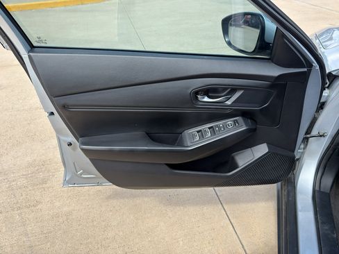 Used 2024 Honda Accord EX image 9