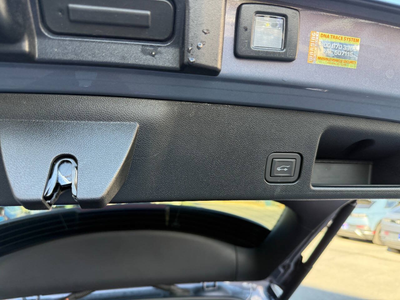 Used 2024 Chevrolet Equinox EV LT AWD/4WD image 20