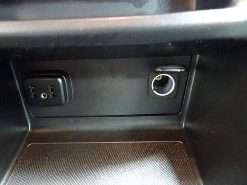 Used 2021 Chevrolet Colorado W/T w/ WT Convenience Package image 31