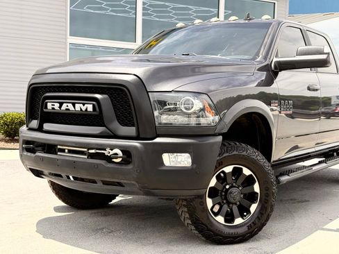 Used 2018 RAM 2500 Power Wagon w/ Luxury Group AWD/4WD image 4