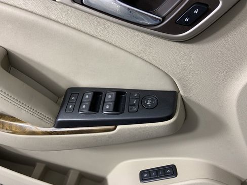 Used 2015 GMC Yukon XL Denali w/ Touring Package image 32