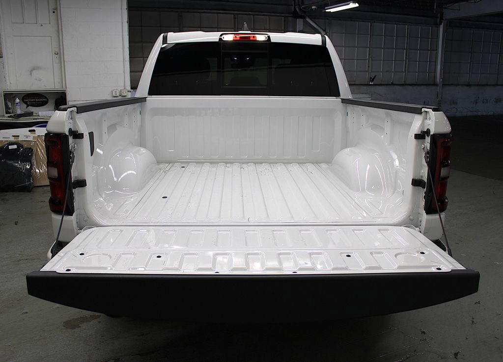 New 2026 RAM 1500 Big Horn AWD/4WD image 37