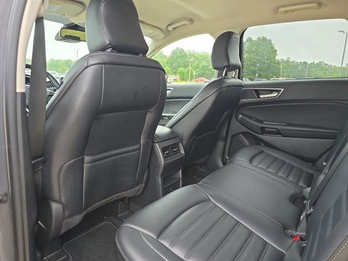 Used 2024 Ford Edge SEL AWD/4WD image 10