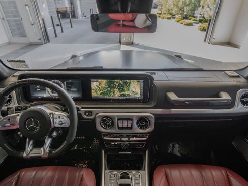 Certified 2022 Mercedes-Benz G 63 AMG 4MATIC image 8