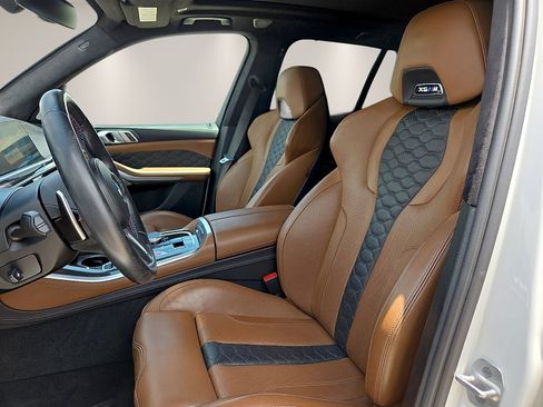Used 2021 BMW X5 M w/ Executive Package AWD/4WD image 15