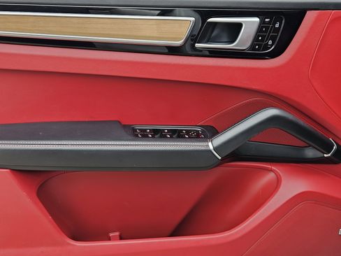 Certified 2021 Porsche Cayenne GTS w/ Premium Package Plus image 22