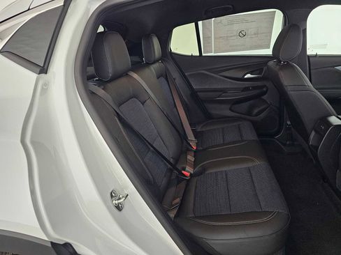 New 2026 Buick Envista Preferred w/ Advanced Safety Package image 12