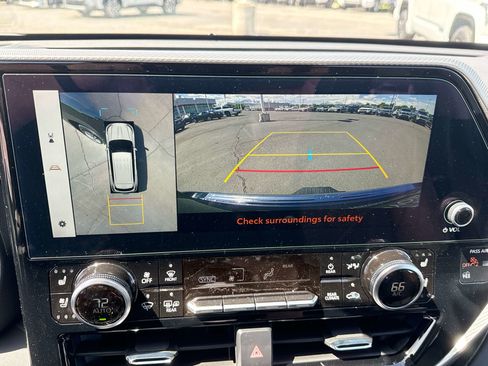 New 2026 Toyota Highlander Platinum AWD/4WD image 21